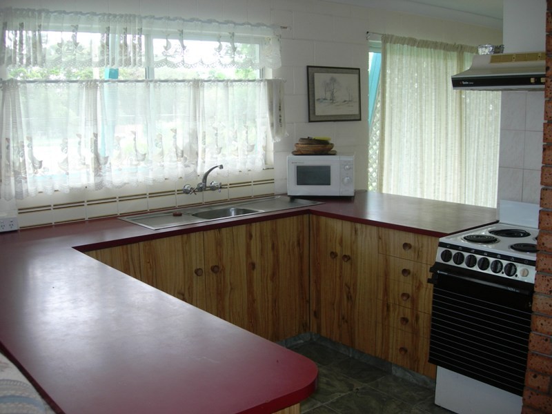 7 Double Island Drive, Rainbow Beach QLD 4581