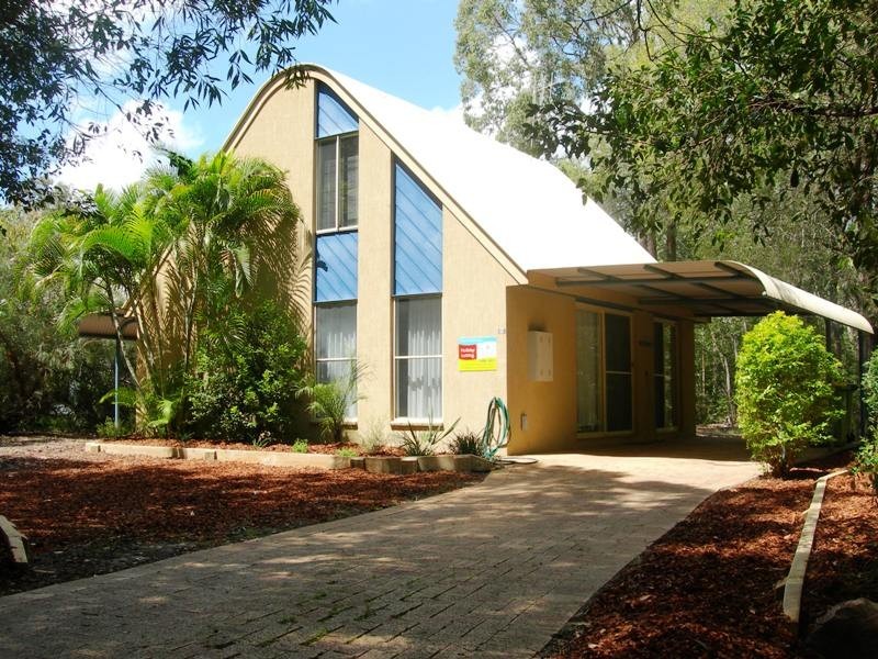 15 Satinwood Drive, Rainbow Beach QLD 4581