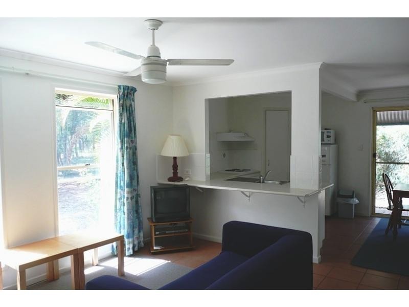 15 Satinwood Drive, Rainbow Beach QLD 4581