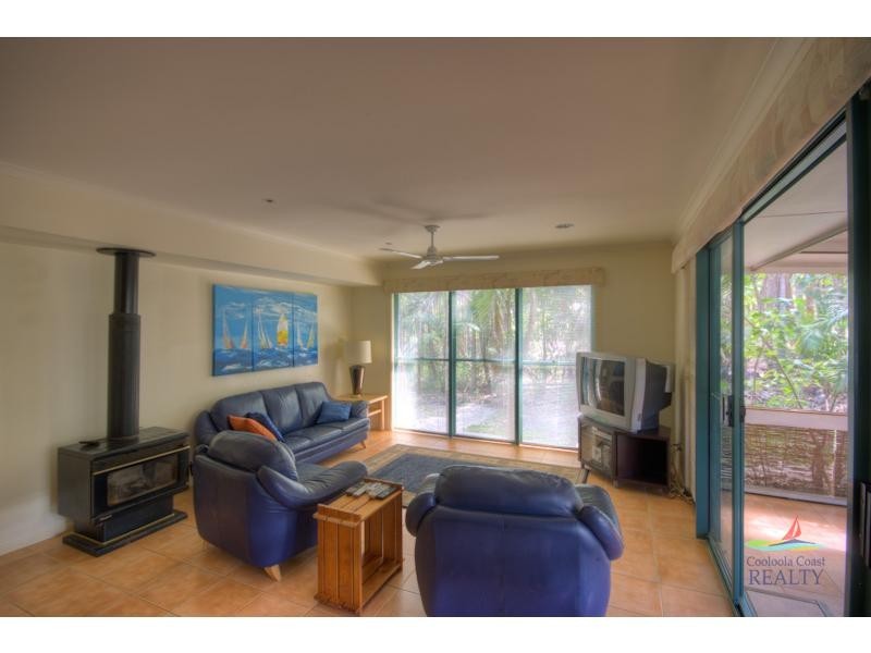 7 Belle Court, Rainbow Beach QLD 4581