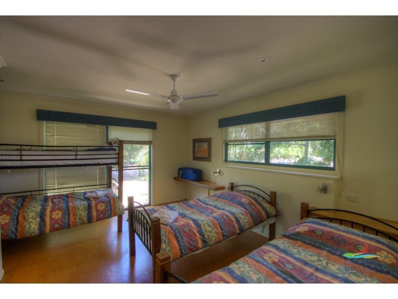 7 Belle Court, Rainbow Beach QLD 4581