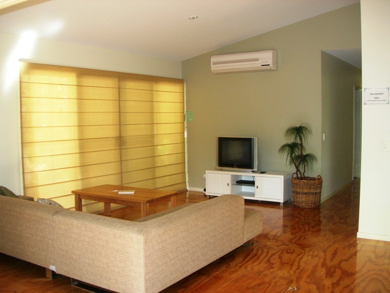 34 Satinwood Drive, Rainbow Beach QLD 4581