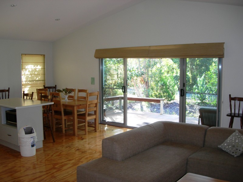 34 Satinwood Drive, Rainbow Beach QLD 4581