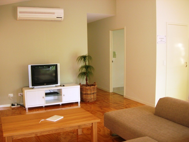 34 Satinwood Drive, Rainbow Beach QLD 4581