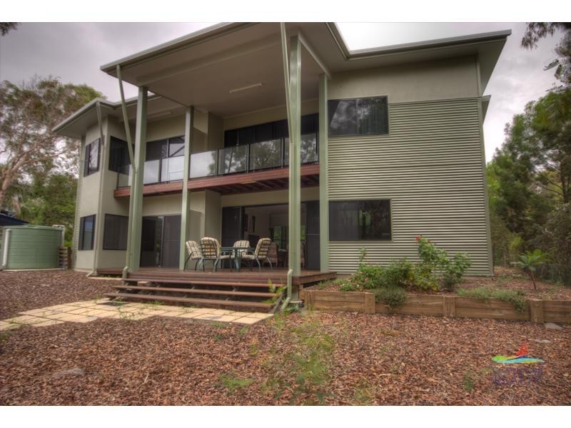 23 Belle Court, Rainbow Beach QLD 4581