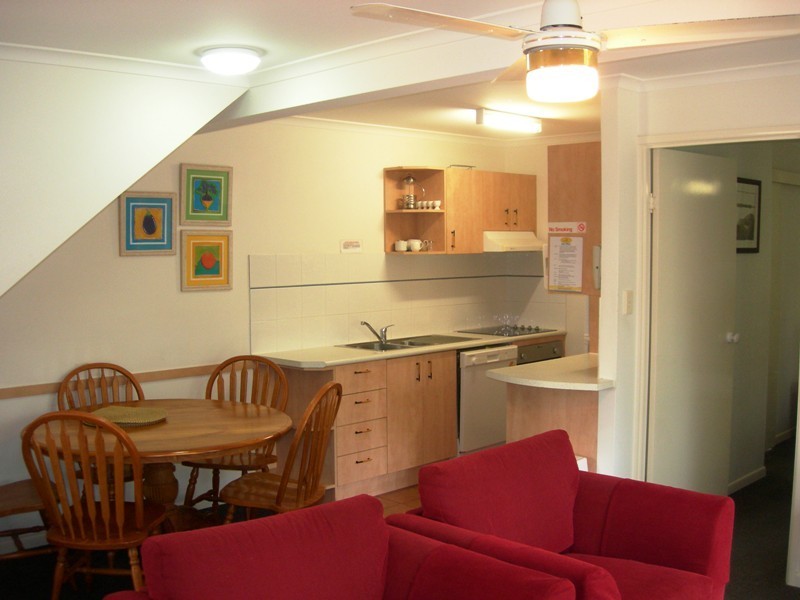 Unit 24/2 Double Island Drive, Rainbow Beach QLD 4581