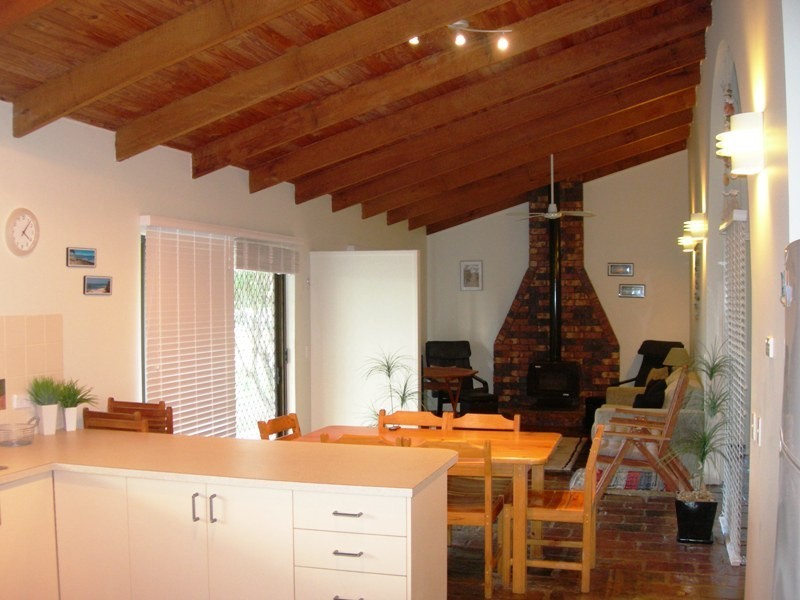 24 Bombala Crescent, Rainbow Beach QLD 4581