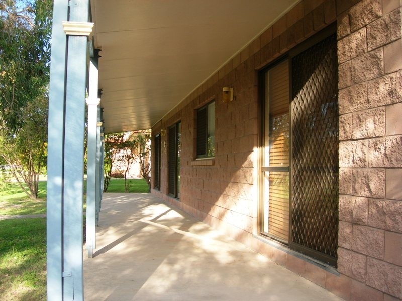 24 Bombala Crescent, Rainbow Beach QLD 4581