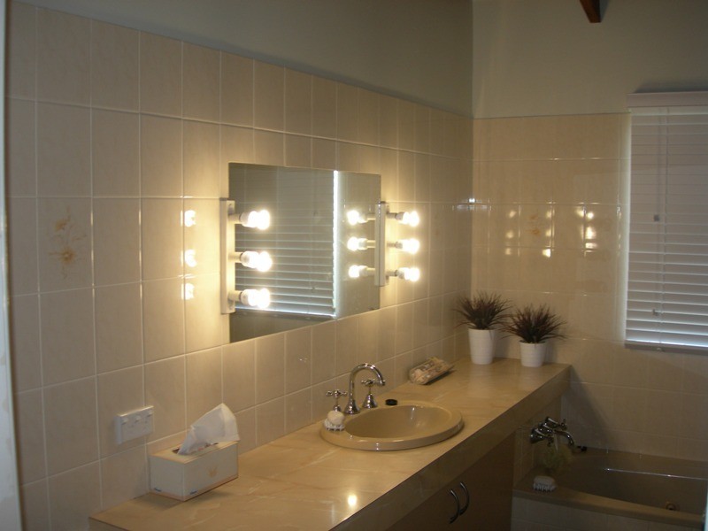 24 Bombala Crescent, Rainbow Beach QLD 4581