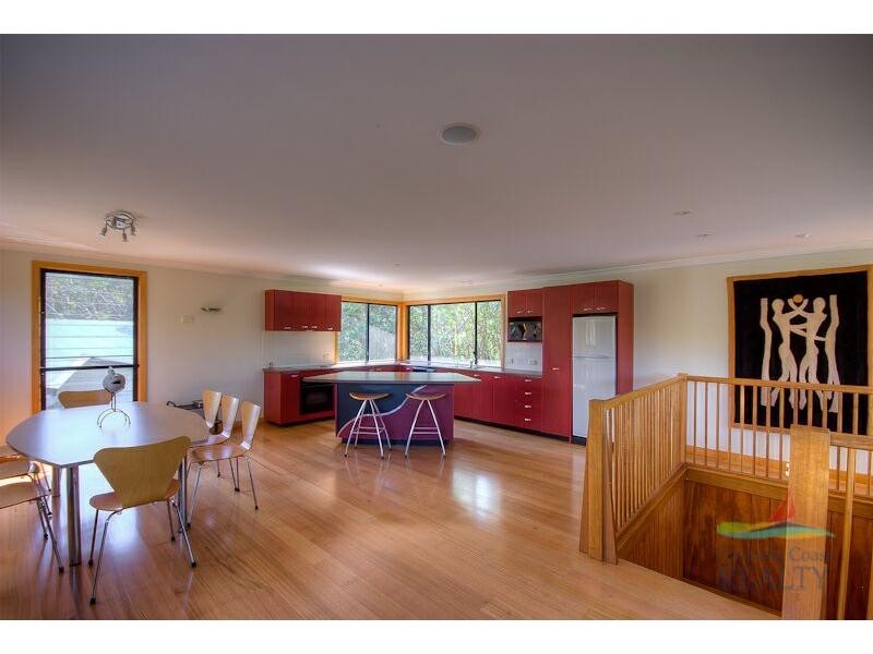 19 Belle Court, Rainbow Beach QLD 4581