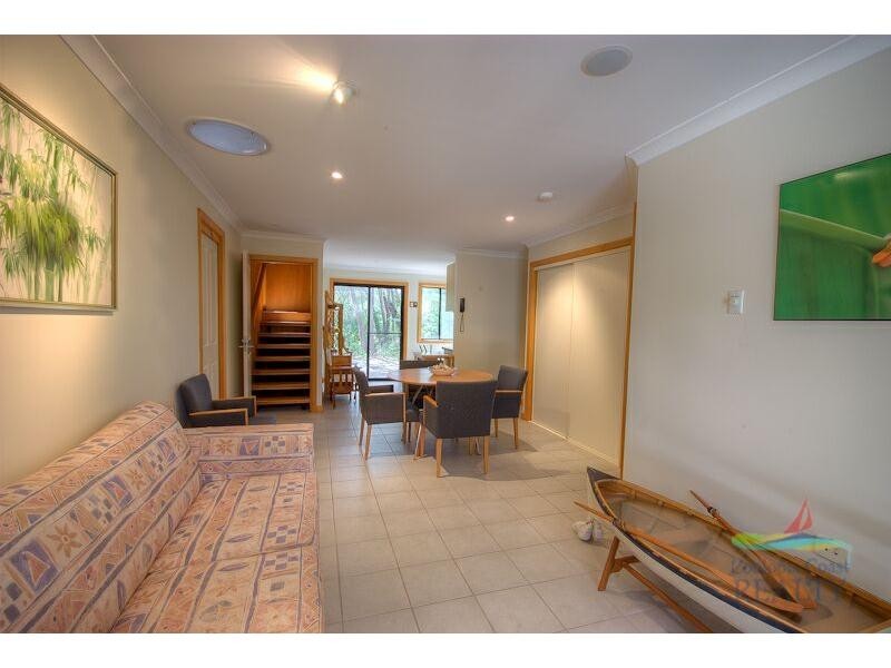 19 Belle Court, Rainbow Beach QLD 4581