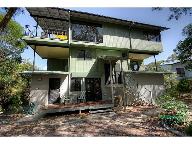 19 Belle Court, Rainbow Beach QLD 4581
