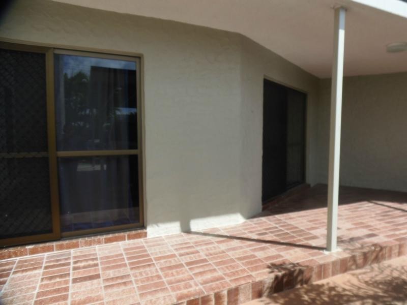 Unit 2/2 Cypress Avenue, Rainbow Beach QLD 4581