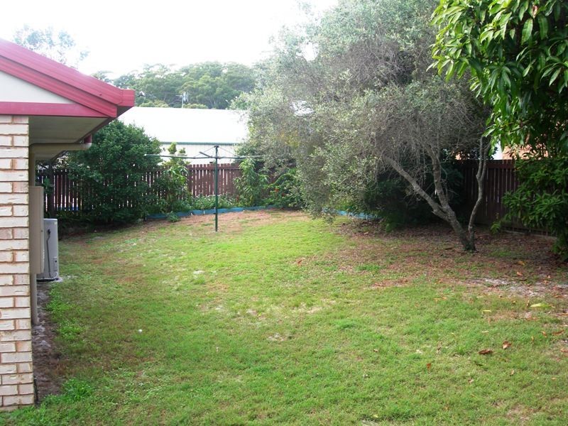 7 Bomburra Court, Rainbow Beach QLD 4581