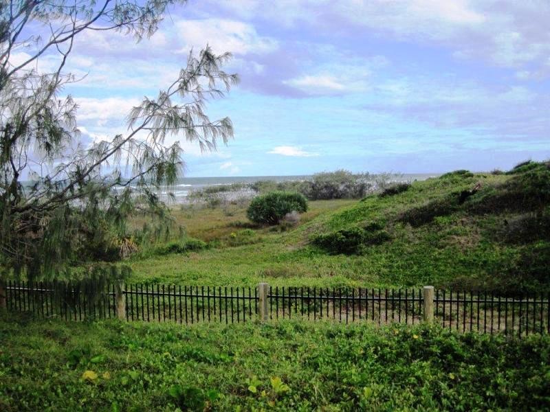 7 Williams Avenue, Fraser Island QLD 4581