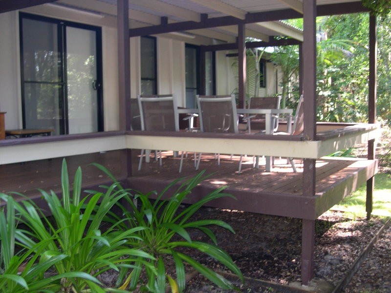 6 Orania Street, Rainbow Beach QLD 4581