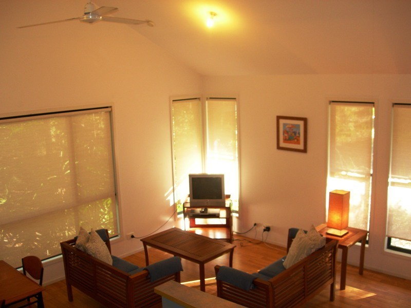 14 Belle Court, Rainbow Beach QLD 4581