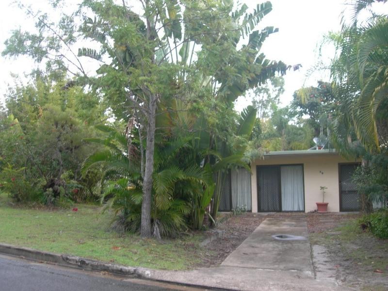Unit 1/24 Green Valley Drive, Rainbow Beach QLD 4581