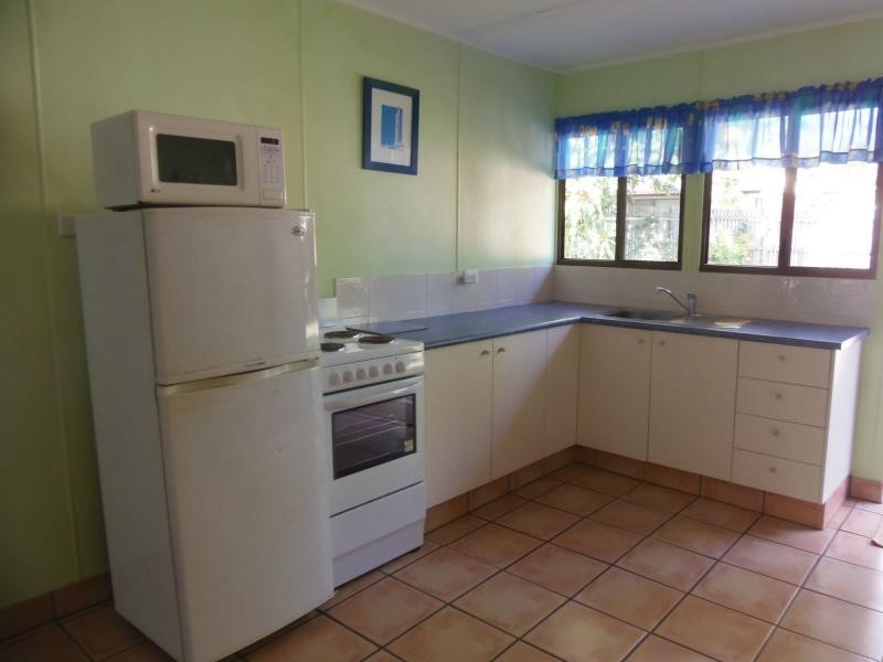 Unit 1/24 Green Valley Drive, Rainbow Beach QLD 4581