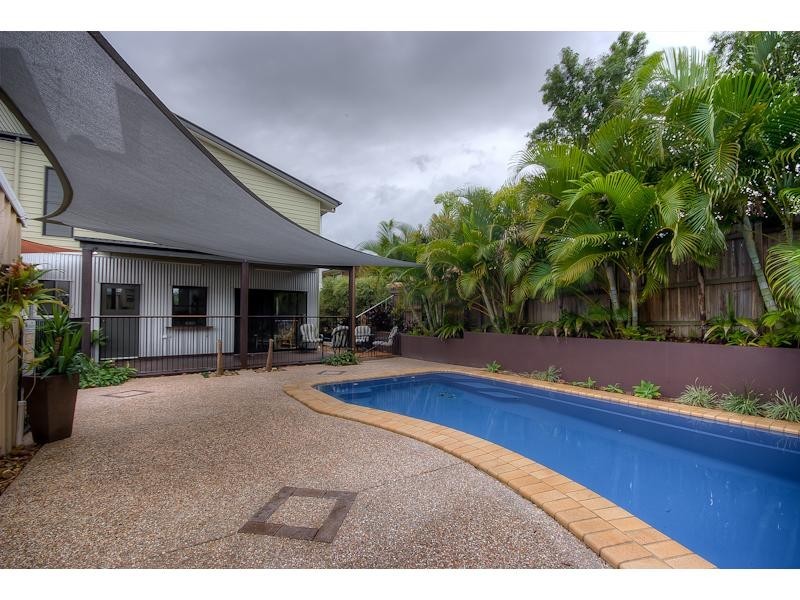 12 Tingira Close, Rainbow Beach QLD 4581