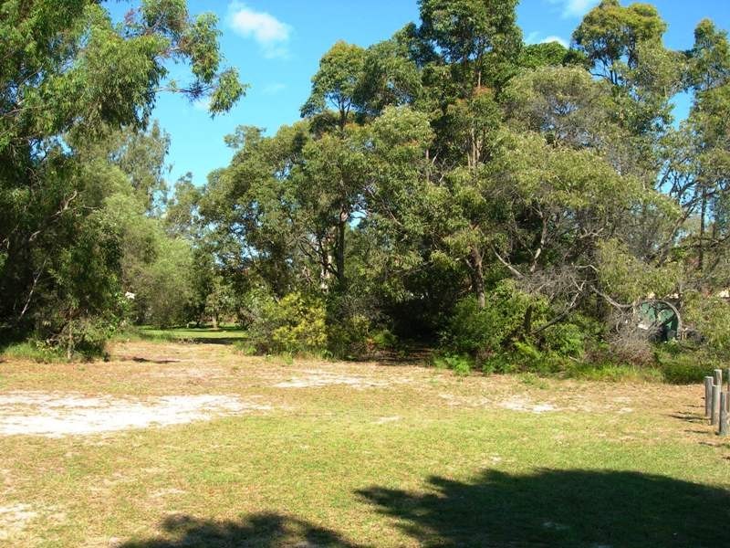 10 Dulkara Court, Rainbow Beach QLD 4581