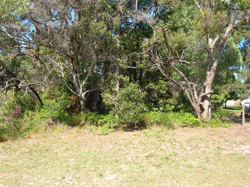 10 Dulkara Court, Rainbow Beach QLD 4581