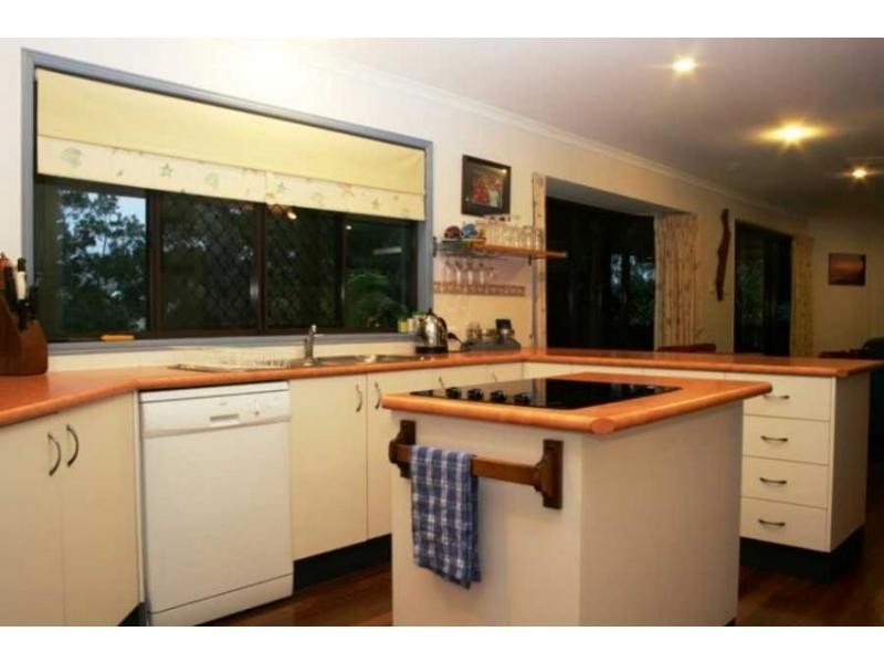 19 Cypress Avenue, Rainbow Beach QLD 4581