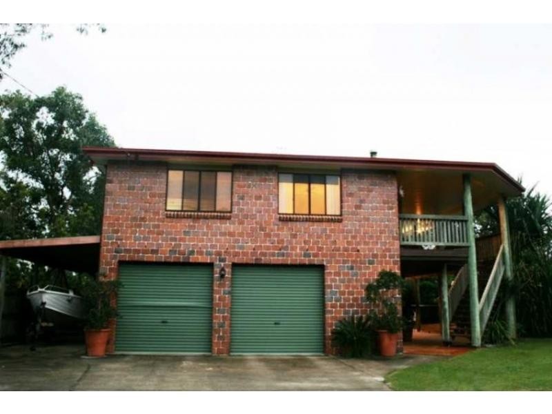 19 Cypress Avenue, Rainbow Beach QLD 4581