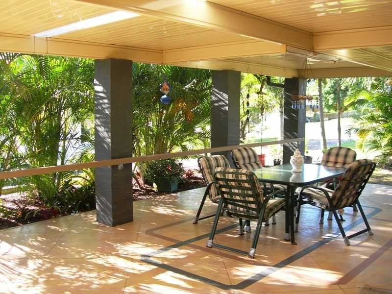 8 Coora Court, Rainbow Beach QLD 4581