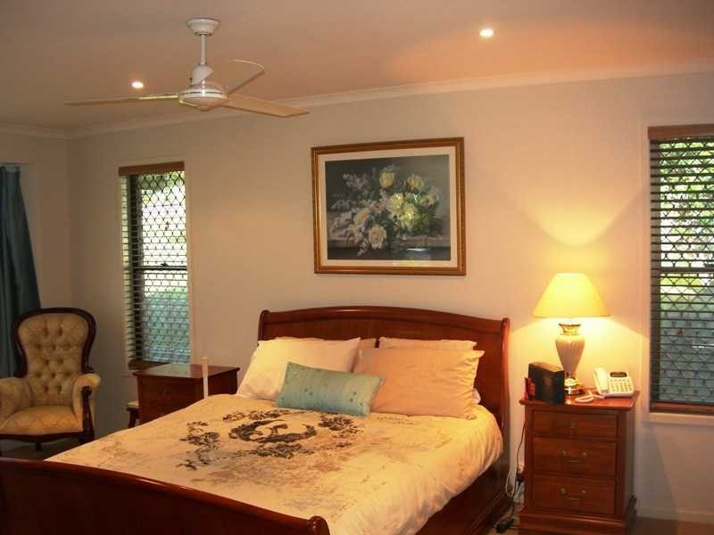 8 Coora Court, Rainbow Beach QLD 4581
