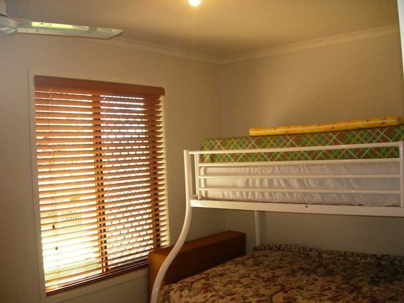 8 Coora Court, Rainbow Beach QLD 4581