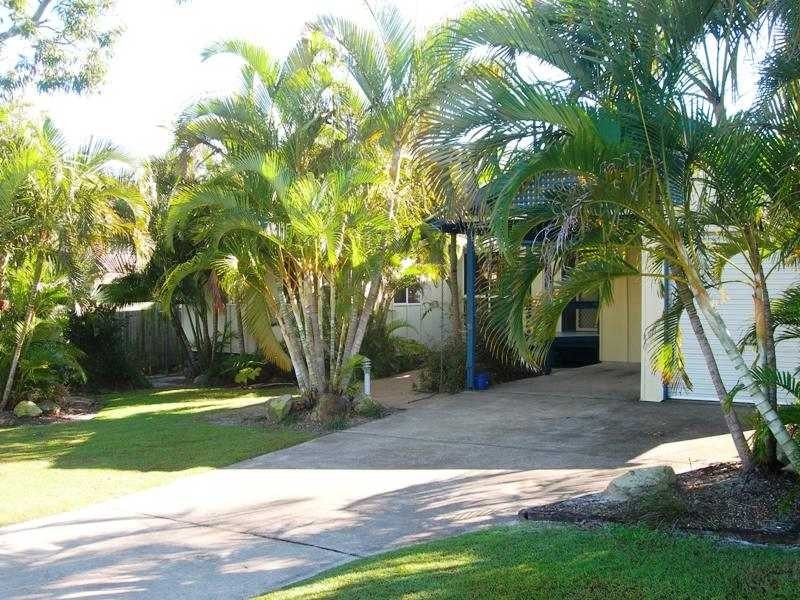 15 Coolberry Court, Rainbow Beach QLD 4581