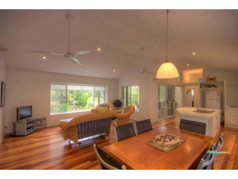 15 Ibis Court, Rainbow Beach QLD 4581