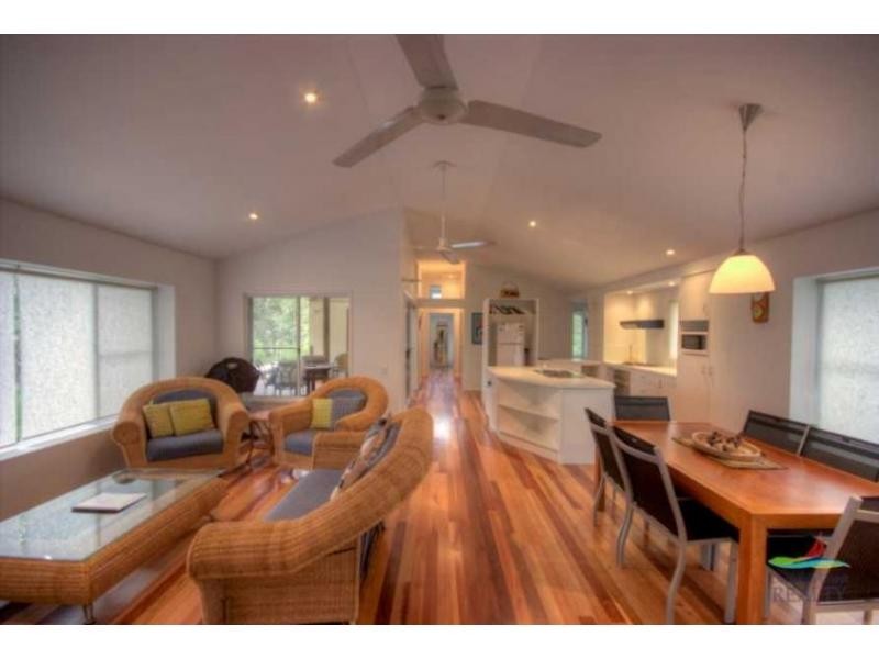 15 Ibis Court, Rainbow Beach QLD 4581