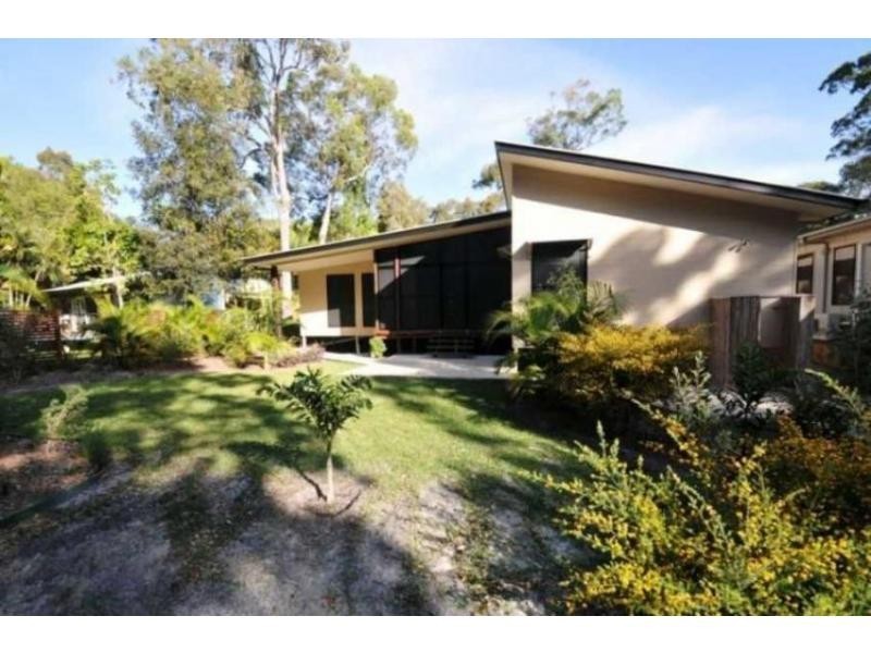 10 Satinwood Drive, Rainbow Beach QLD 4581