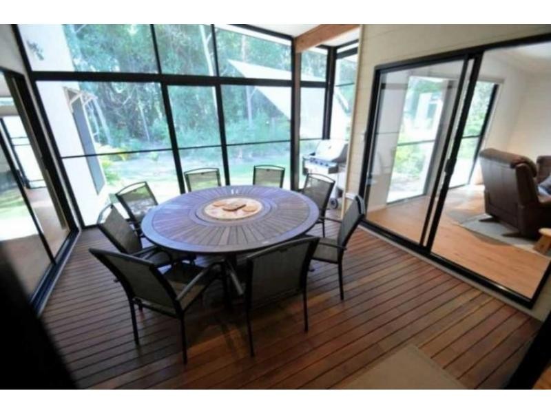 10 Satinwood Drive, Rainbow Beach QLD 4581