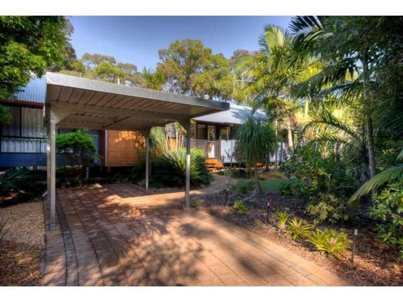 2 Esprit Drive, Rainbow Beach QLD 4581