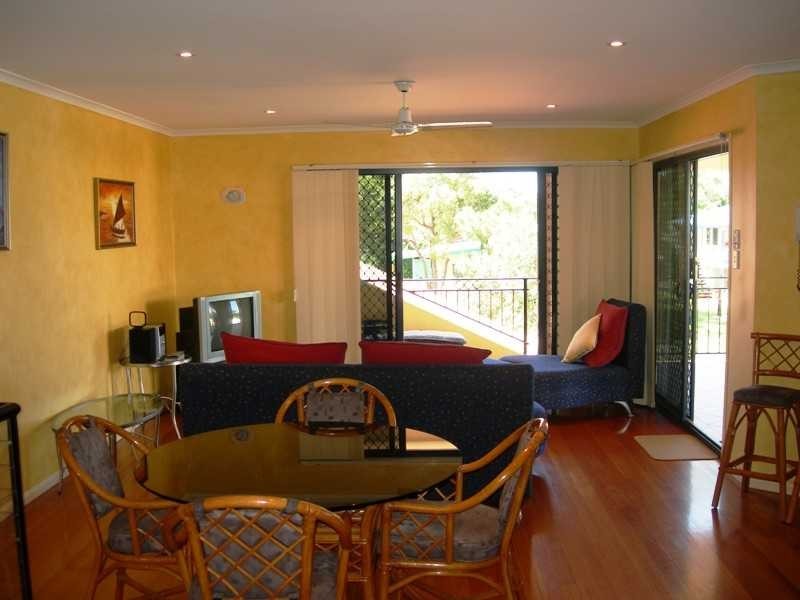 1/6 Indigo Avenue, Rainbow Beach QLD 4581