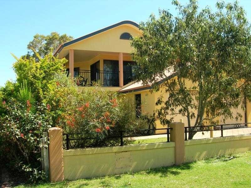1/6 Indigo Avenue, Rainbow Beach QLD 4581