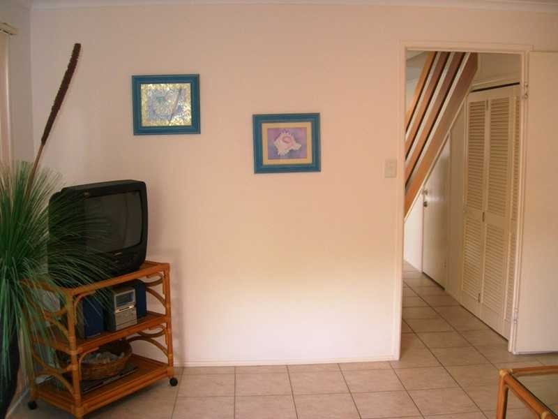 4/42 Manooka Drive, Rainbow Beach QLD 4581