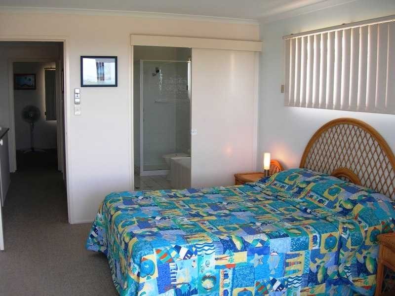 4/42 Manooka Drive, Rainbow Beach QLD 4581