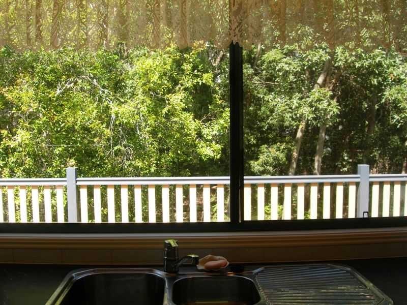 10 Naiad Court, Rainbow Beach QLD 4581