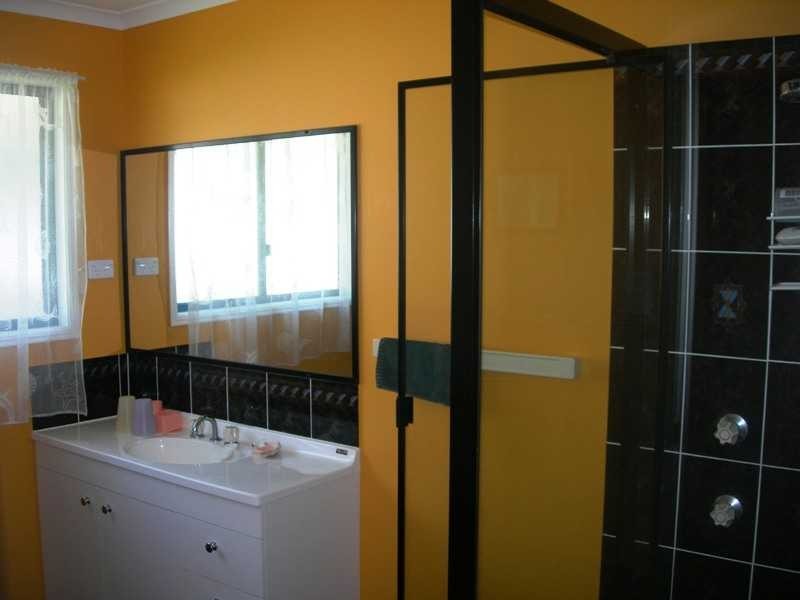 10 Naiad Court, Rainbow Beach QLD 4581