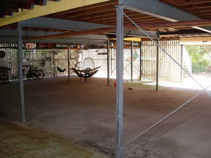 10 Naiad Court, Rainbow Beach QLD 4581