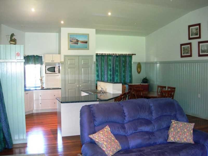 28 Double Island Drive, Rainbow Beach QLD 4581