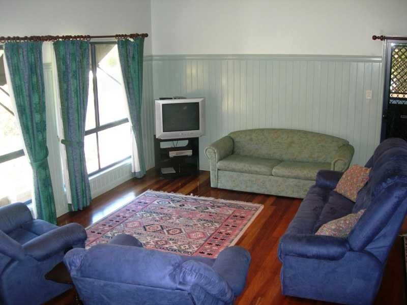 28 Double Island Drive, Rainbow Beach QLD 4581