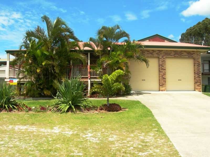 23 Carlo Road, Rainbow Beach QLD 4581