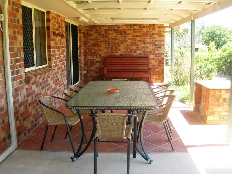 4 Boronia Place, Rainbow Beach QLD 4581