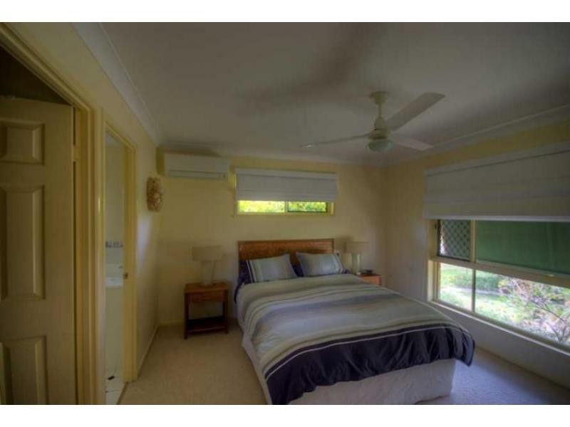 4 Boronia Place, Rainbow Beach QLD 4581