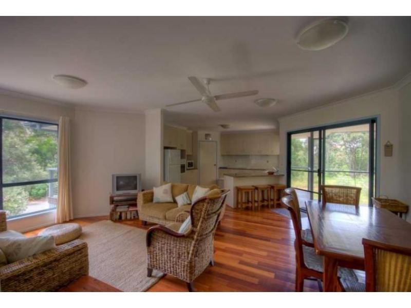 12 Ibis Court, Rainbow Beach QLD 4581
